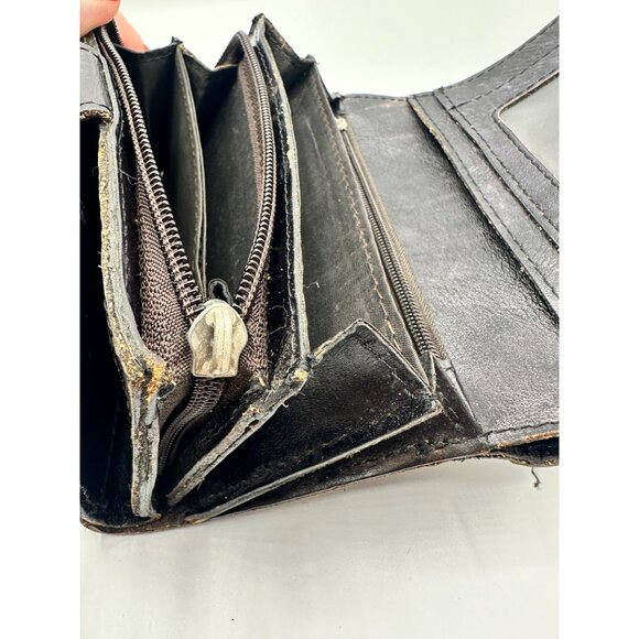 Patricia Nash Embossed Leather Wallet Metal Trim 4.5" X 3.5" Purple Tooled Purse - Picture 8 of 12